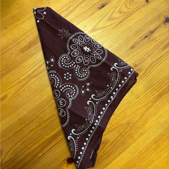 Maroon Bandana 100% Cotton - Picture 5 of 6